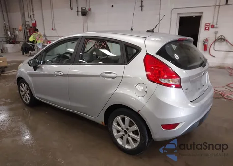 2011 Ford Fiesta Se z USA, uszkodzony, nr VIN 3FADP4EJ6BM178197